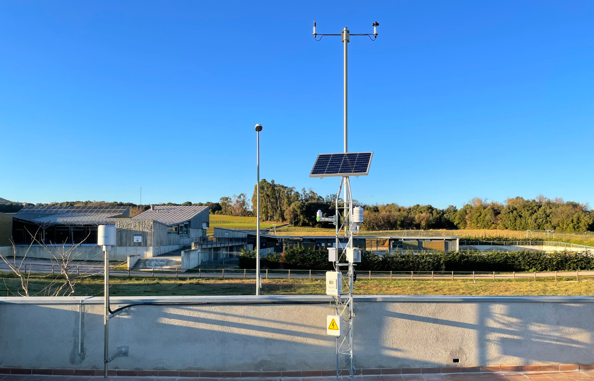 Aiguaviva dispone de una nueva estación meteorológica municipal suministrada e instalada por Darrera Aiguaviva dispone de una nueva estación meteorológica municipal suministrada e instalada por Darrera